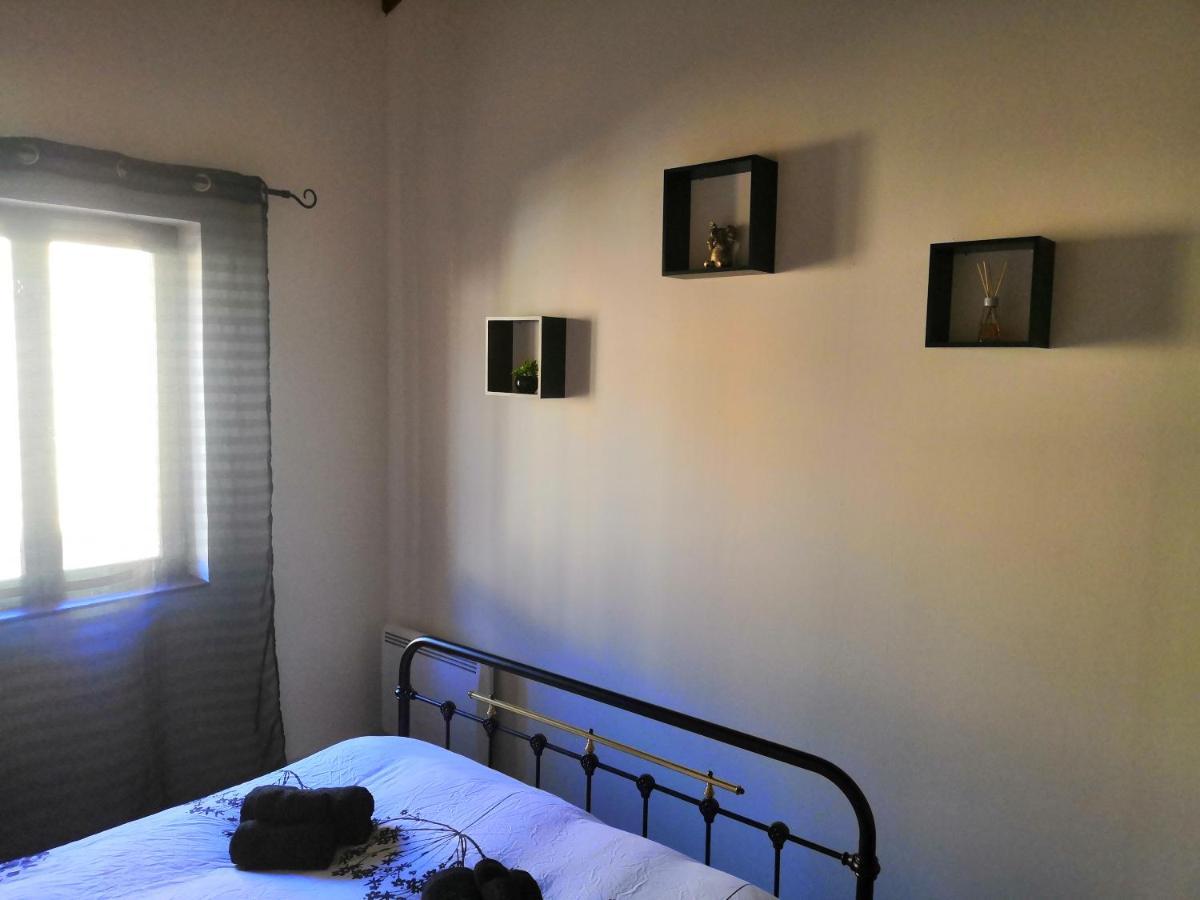 شقة La Casa De Brens Brens  المظهر الخارجي الصورة